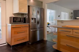 750 NE 120th St, Biscayne Park, FL 33161 - Photo 24