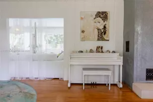 750 NE 120th St, Biscayne Park, FL 33161 - Photo 18