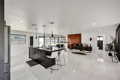 1860 NW 121st St, Miami, FL 33167 - Photo 12