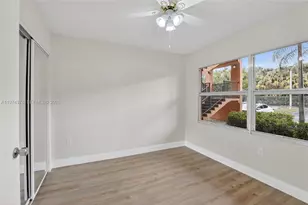 701 SW 142nd Ave, Pembroke Pines, FL 33027 - Photo 10