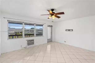 237 Camden J, West Palm Beach, FL 33417 - Photo 24