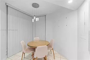 20191 E Country Club Dr, Aventura, FL 33180 - Photo 10