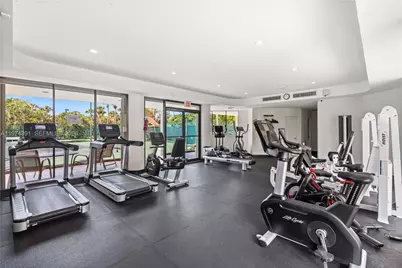 20191 E Country Club Dr #407, Aventura, FL 33180 - Photo 40