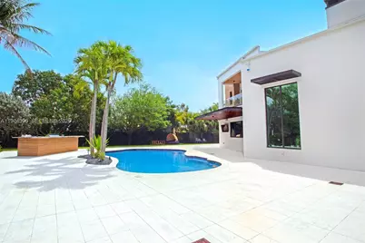 12021 NW 4th St, Plantation, FL 33325 - Photo 30