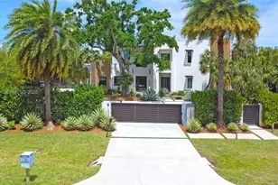 12021 NW 4th St, Plantation, FL 33325 - Photo 1