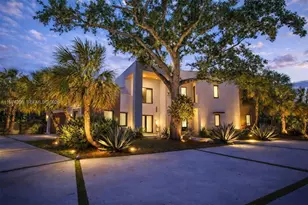 12021 NW 4th St, Plantation, FL 33325 - Photo 2