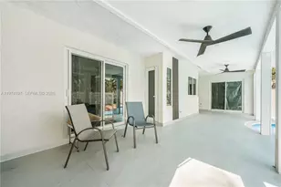 1830 NW 32nd St, Oakland Park, FL 33309 - Photo 16