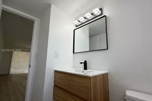 237 Lake Frances Dr, West Palm Beach, FL 33411 - Photo 10