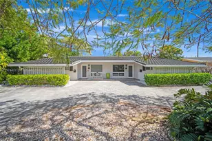 5650-5652 NE 17 Terrace NE 17th Terrace, Fort Lauderdale, FL 33334 - Photo 4