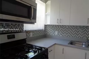 1925 Thomas St, Hollywood, FL 33020 - Photo 2