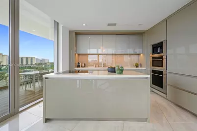 18975 Collins Ave #605, Sunny Isles Beach, FL 33160 - Photo 6