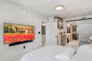 9521 E Bay Harbor Dr, Bay Harbor Islands, FL 33154 - Photo 30