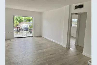 380 E 35th St #2118, Hialeah, FL 33013 - Photo 8