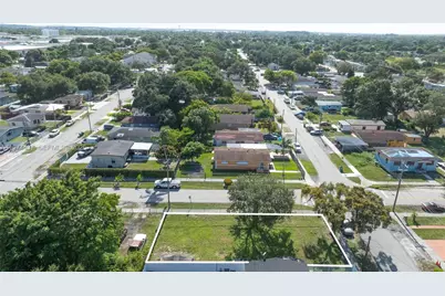 1990 NW 153rd St, Miami Gardens, FL 33054 - Photo 4