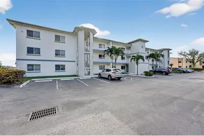 4401 Crystal Lake Dr #101, Deerfield Beach, FL 33064 - Photo 24