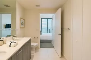 501 NE 31st St, Miami, FL 33137 - Photo 10