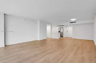 555 NE 34th St, Miami, FL 33137 - Photo 6