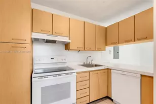13787 SW 66th St, Miami, FL 33183 - Photo 8