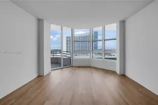 555 NE 34th St, Miami, FL 33137 - Photo 20