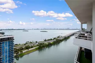 555 NE 34th St, Miami, FL 33137 - Photo 4