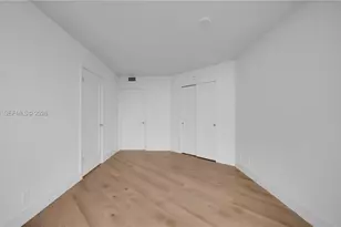 555 NE 34th St, Miami, FL 33137 - Photo 32