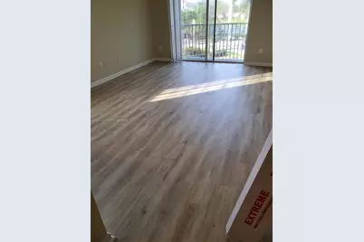 1952 Marsh Harbor Dr #1952, Riviera Beach, FL 33404 - Photo 2