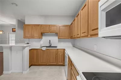 231 NE 28th Ave Unit 103, Ocala, FL 34470 - Photo 8