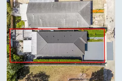 42 W 44th St, Hialeah, FL 33012 - Photo 30