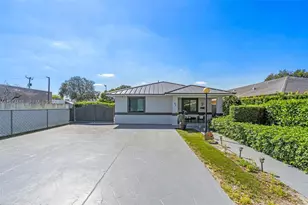 42 W 44th St, Hialeah, FL 33012 - Photo 1