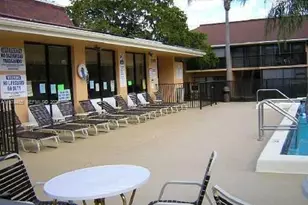 5849 Washington St, Hollywood, FL 33023 - Photo 4