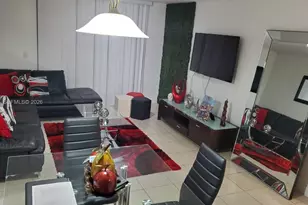 8373 Lake Dr, Doral, FL 33166 - Photo 2