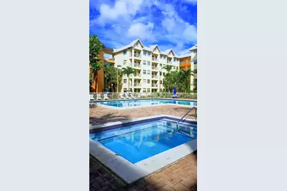 8373 Lake Dr #208, Doral, FL 33166 - Photo 20