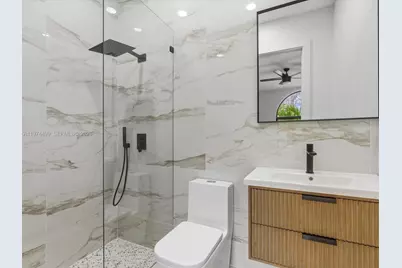 3303 W Stonebrook Cir, Davie, FL 33330 - Photo 44