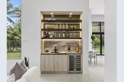 3303 W Stonebrook Cir, Davie, FL 33330 - Photo 14