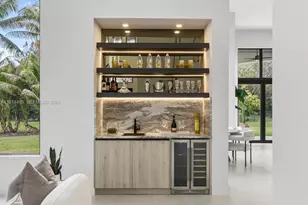 3303 W Stonebrook Cir, Davie, FL 33330 - Photo 14