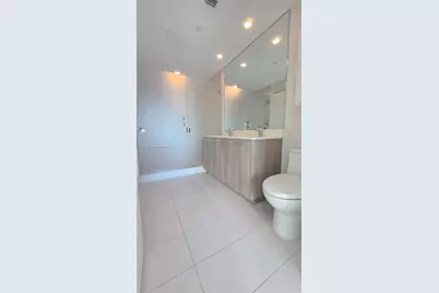 501 NE 31st St #2404, Miami, FL 33137 - Photo 14