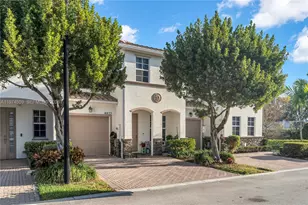 4673 Tara Cove Way, West Palm Beach, FL 33417 - Photo 4