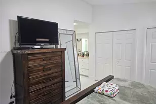 17914 NW 66th Ct Cir, Hialeah, FL 33015 - Photo 20