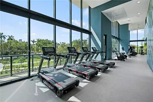 101 Diplomat Pkwy, Hallandale Beach, FL 33009 - Photo 32