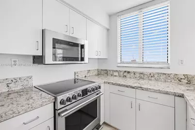 650 West Ave #1102, Miami Beach, FL 33139 - Photo 10