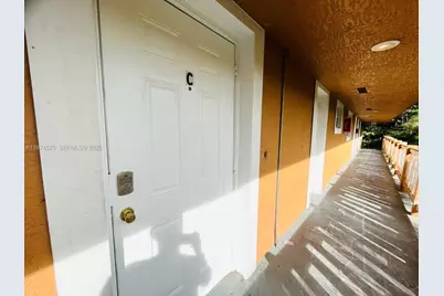 608 SW 16th Ave #B, Fort Lauderdale, FL 33312 - Photo 12