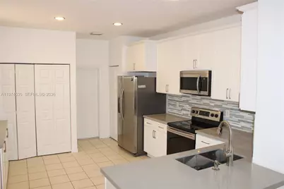 3857 Tree Top Dr #3857, Weston, FL 33332 - Photo 16