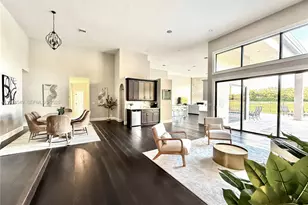 400 Alexandra Cir, Weston, FL 33326 - Photo 2