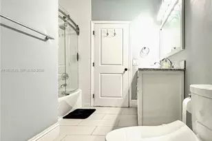 400 Alexandra Cir, Weston, FL 33326 - Photo 70