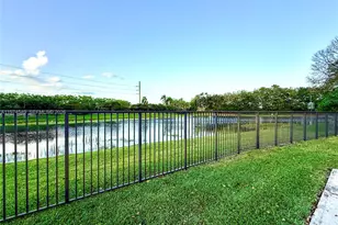 400 Alexandra Cir, Weston, FL 33326 - Photo 84