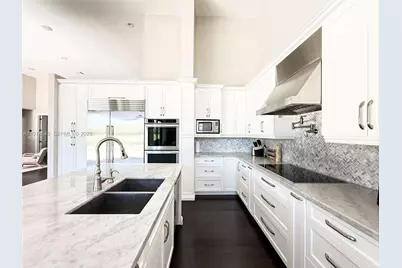 400 Alexandra Cir #0, Weston, FL 33326 - Photo 26