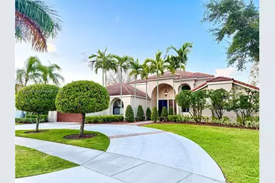 400 Alexandra Cir #0, Weston, FL 33326 - Photo 1