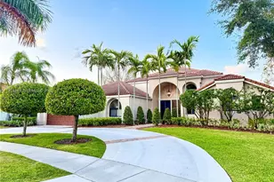 400 Alexandra Cir, Weston, FL 33326 - Photo 1