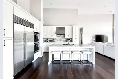 400 Alexandra Cir #0, Weston, FL 33326 - Photo 18