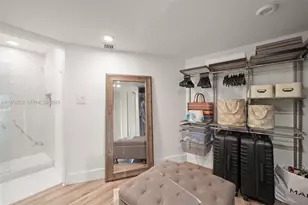 20500 W Country Club Dr, Aventura, FL 33180 - Photo 24